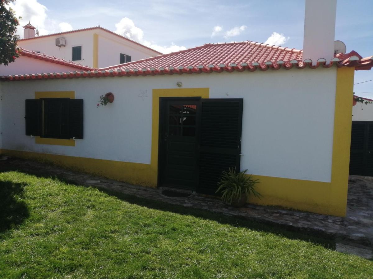 Casas Da Lagoa - 4 Casas De Ferias Independentes Santo Isidoro Eksteriør bilde