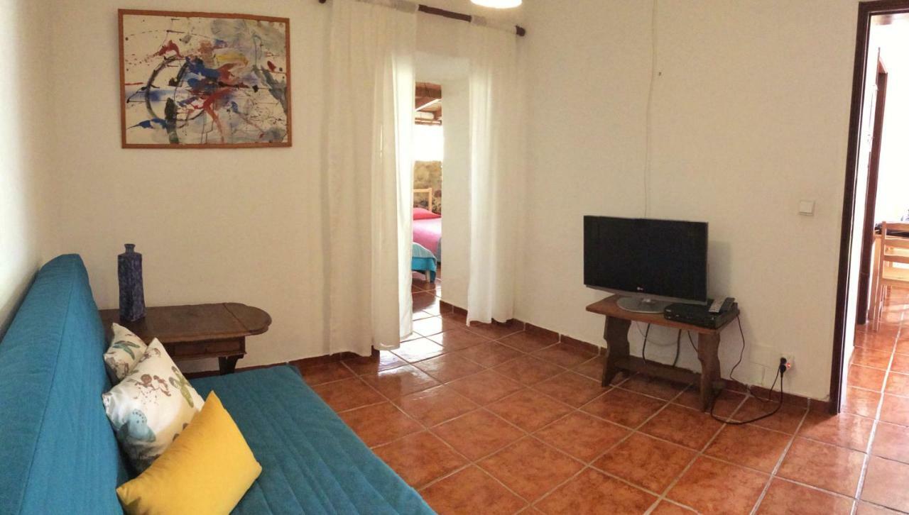 Casas Da Lagoa - 4 Casas De Ferias Independentes Santo Isidoro Eksteriør bilde