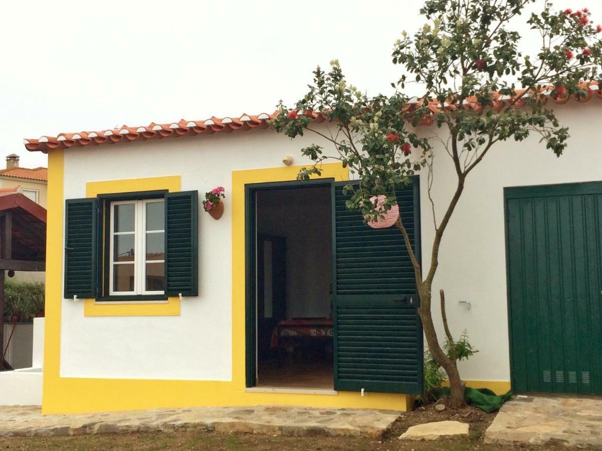 Casas Da Lagoa - 4 Casas De Ferias Independentes Santo Isidoro Eksteriør bilde